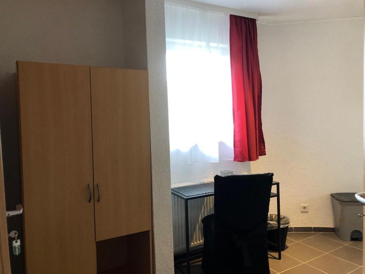 Hotel Saarland Lebach Екстер'єр фото
