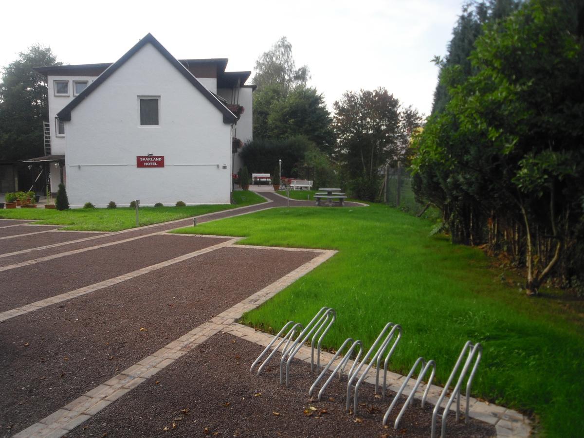 Hotel Saarland Lebach Екстер'єр фото