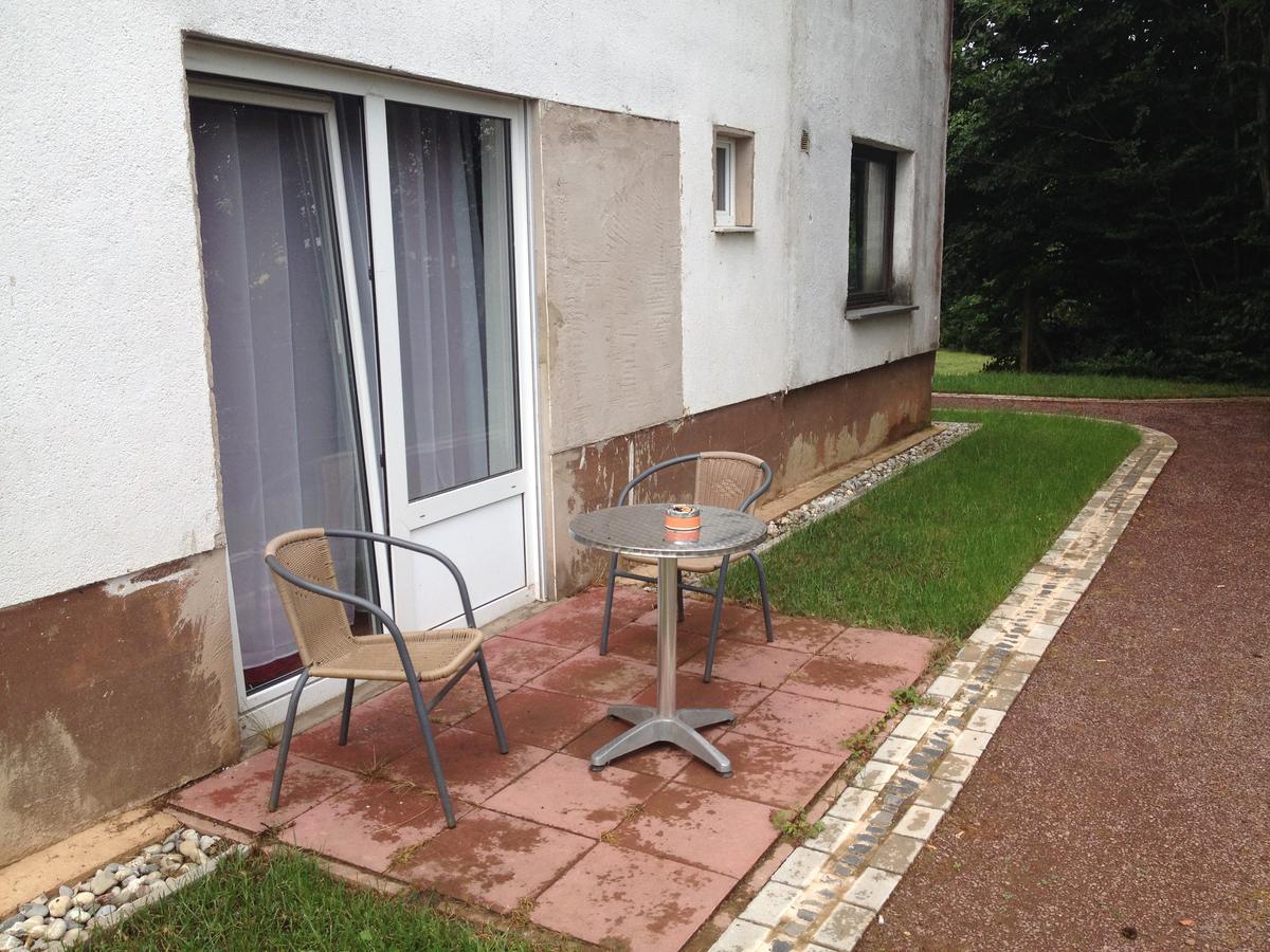 Hotel Saarland Lebach Екстер'єр фото
