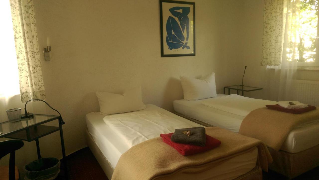 Hotel Saarland Lebach Екстер'єр фото