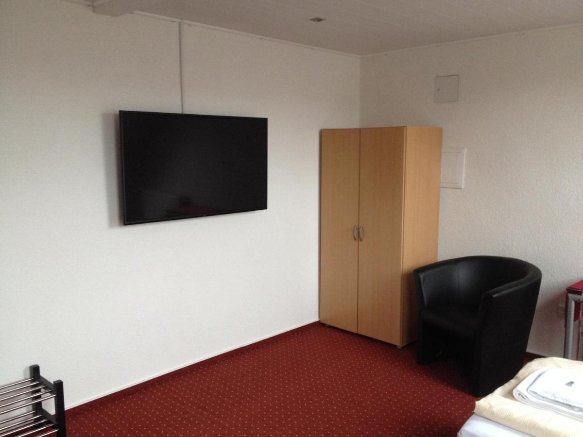 Hotel Saarland Lebach Екстер'єр фото